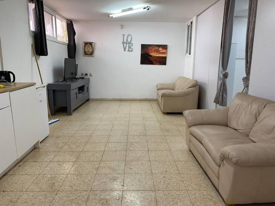 Appartement Sima place à Petach Tikva Extérieur photo